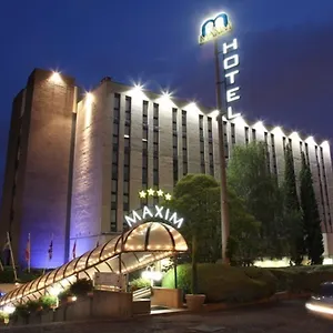 4* Hotel Maxim